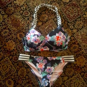 Shade & Shore Bikini 36dd
